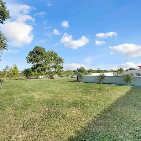 Les Du Pays Toulousain ベッド・アンド・ブレックファスト 3*