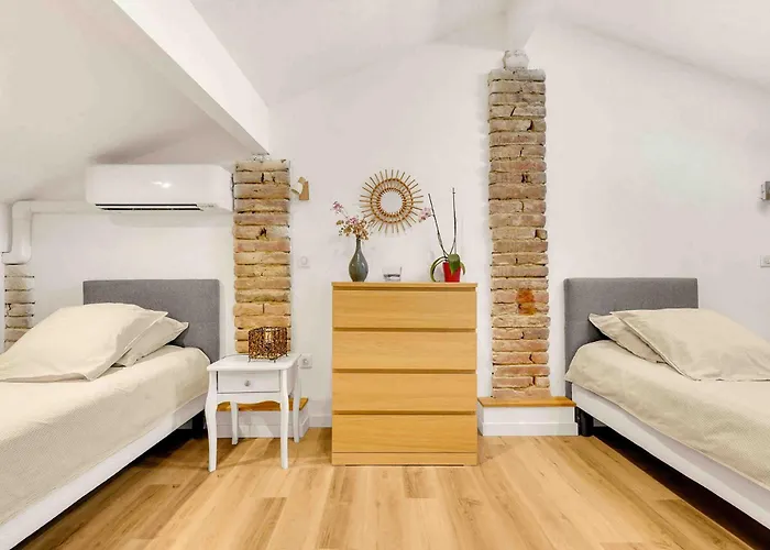 Les Du Pays Toulousain 3* Pechbonnieu